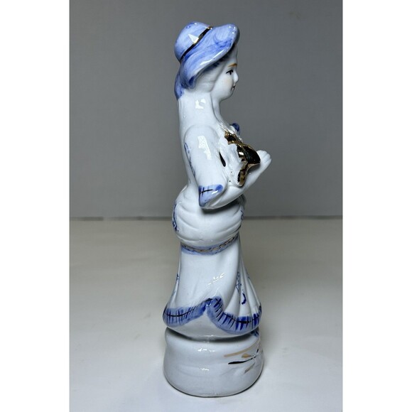 Vintage Victorian/Colonial Porcelain Women Figurine White/Blue - Picture 4 of 5